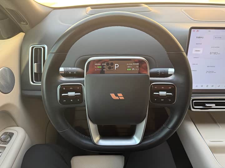 Фото 8 - LiXiang L9