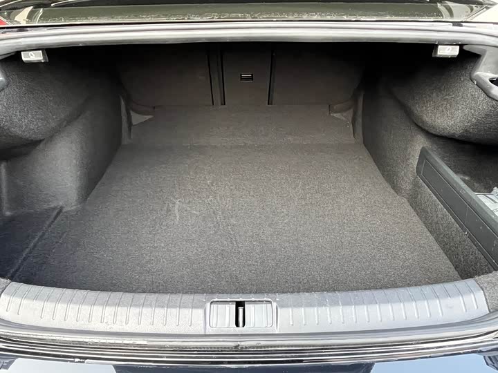 Фото 26 - Volkswagen Magotan