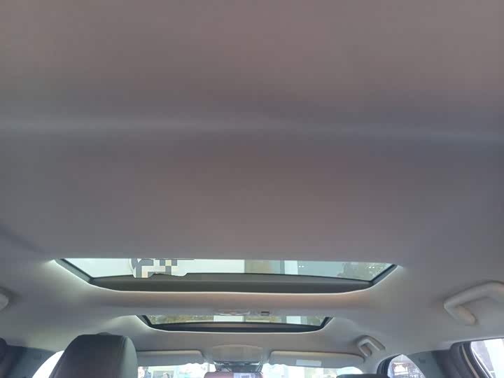 Фото 9 - Mitsubishi Eclipse Cross