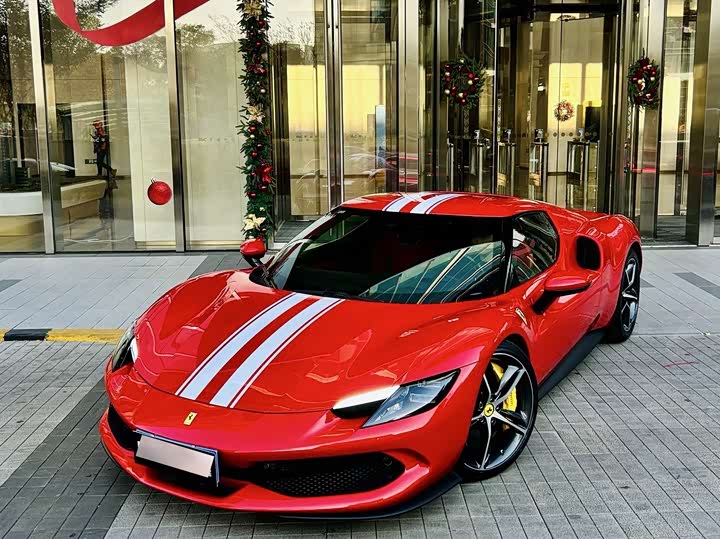 Фото 1 - Ferrari 296