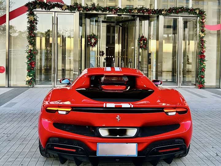 Фото 5 - Ferrari 296