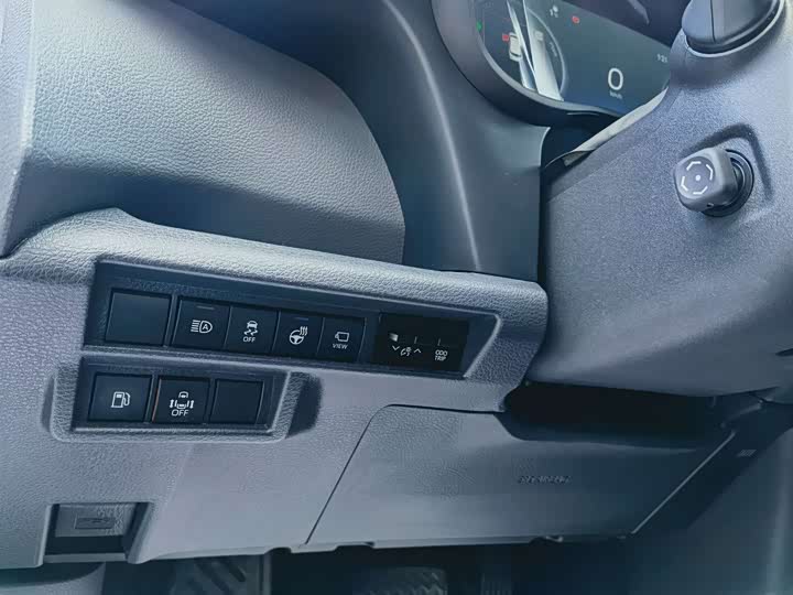 Фото 14 - Toyota Sienna