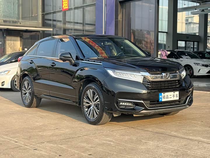 Фото 3 - Honda Avancier