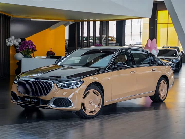 Фото 1 - Mercedes-Benz Maybach S-Class