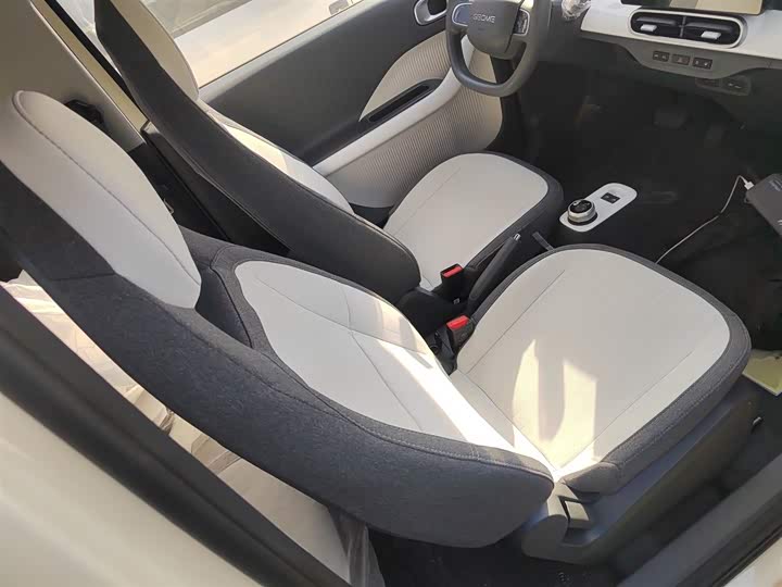 Фото 25 - Geely Galaxy Panda Mini