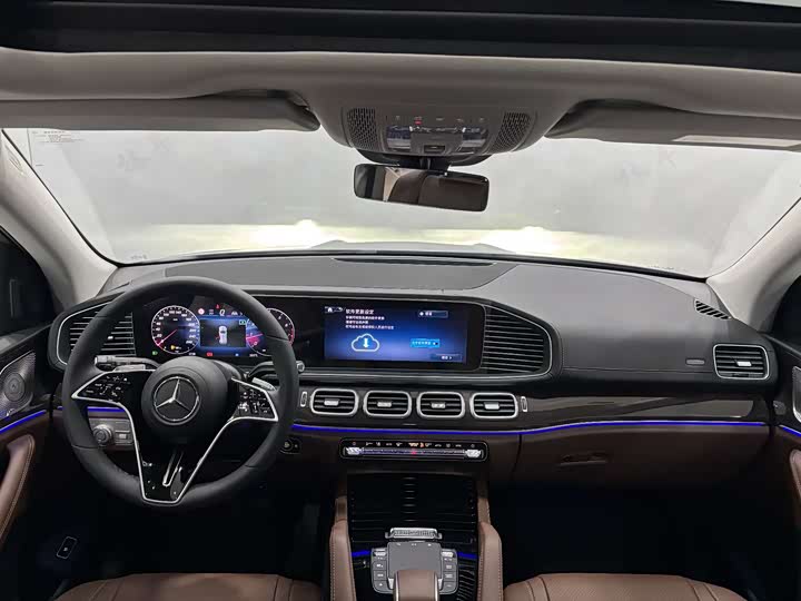 Фото 13 - Mercedes-Benz GLE-Class