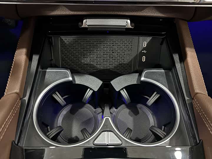 Фото 18 - Mercedes-Benz GLE-Class