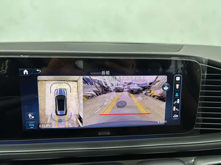 Фото 19 - Mercedes-Benz GLE-Class