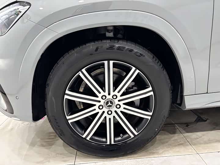 Фото 32 - Mercedes-Benz GLE-Class