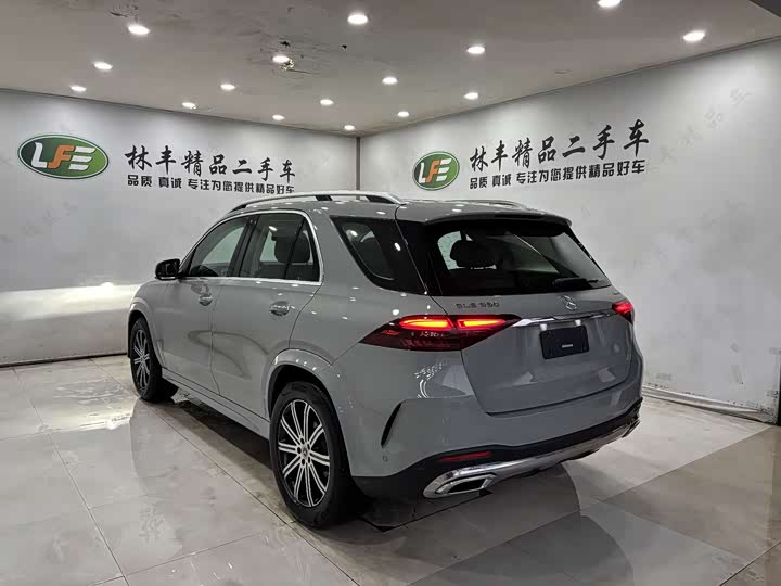 Фото 6 - Mercedes-Benz GLE-Class