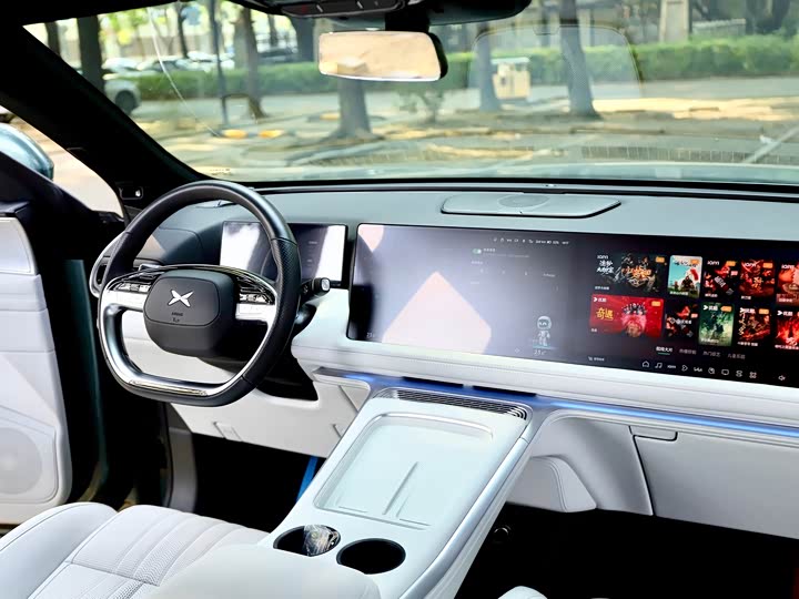 Фото 15 - XPeng G9