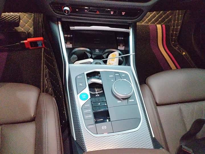 Фото 14 - BMW i3