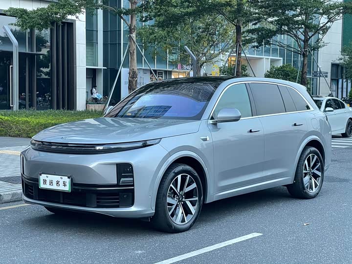 Фото 1 - LiXiang L7