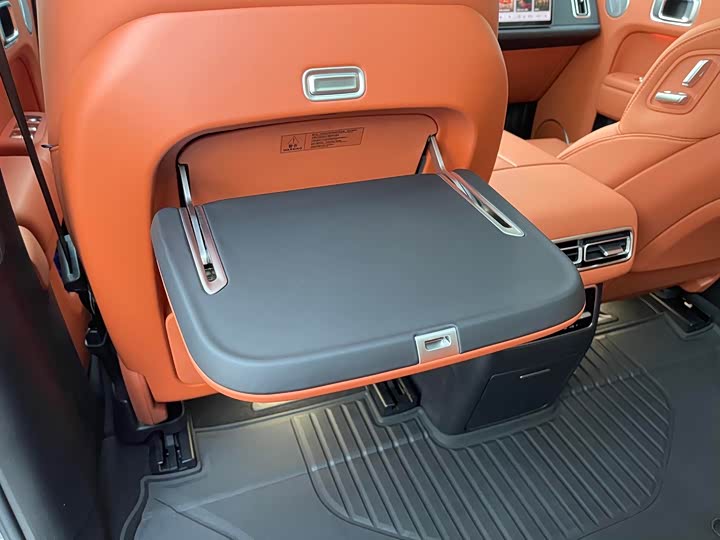 Фото 12 - LiXiang L7