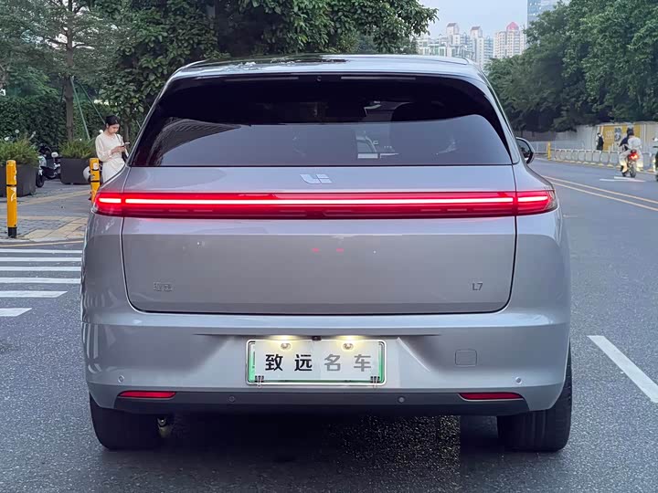 Фото 5 - LiXiang L7