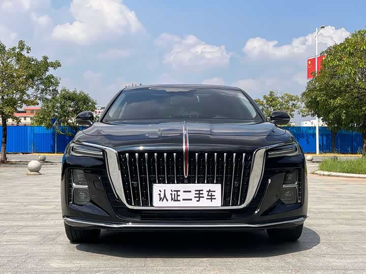 Фото 2 - Hongqi H5