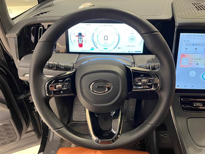 Фото 17 - GAC Trumpchi E9