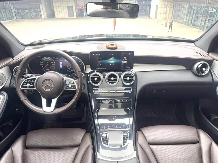 Фото 3 - Mercedes-Benz GLC-Class