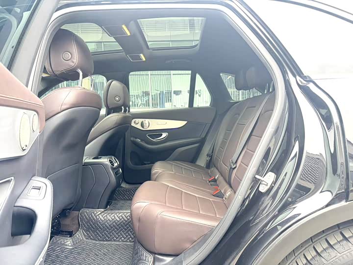 Фото 7 - Mercedes-Benz GLC-Class