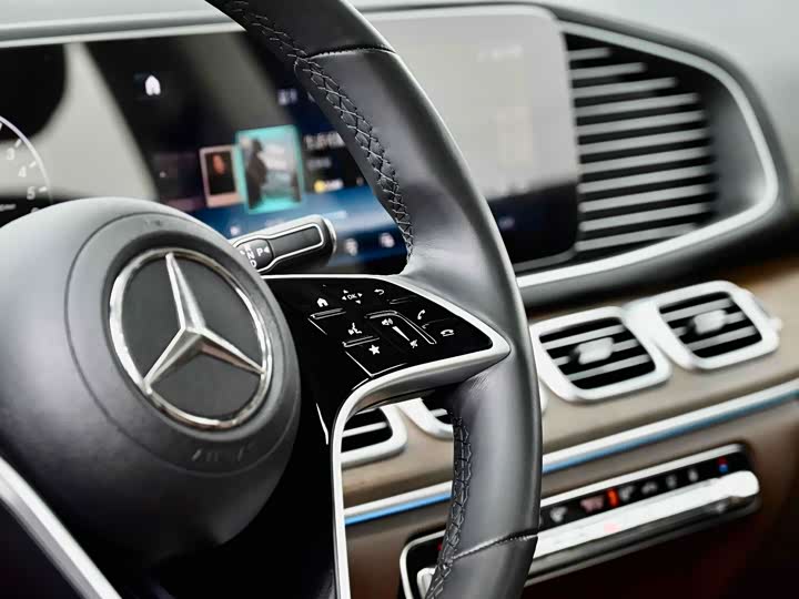 Фото 20 - Mercedes-Benz GLE-Class Hybrid