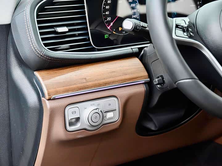 Фото 22 - Mercedes-Benz GLE-Class Hybrid