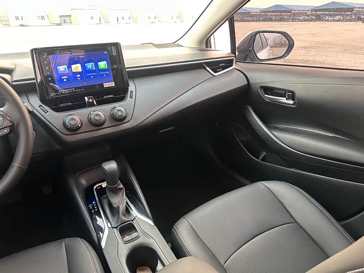 Фото 16 - Toyota Corolla