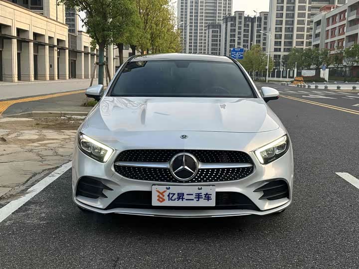Фото 2 - Mercedes-Benz A-Class