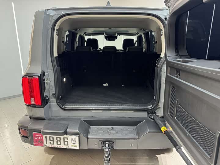 Фото 17 - Tank 300