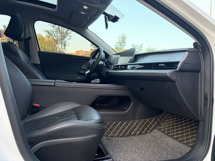 Фото 8 - Chery Arrizo 8