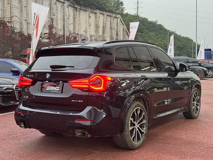 Фото 14 - BMW X3