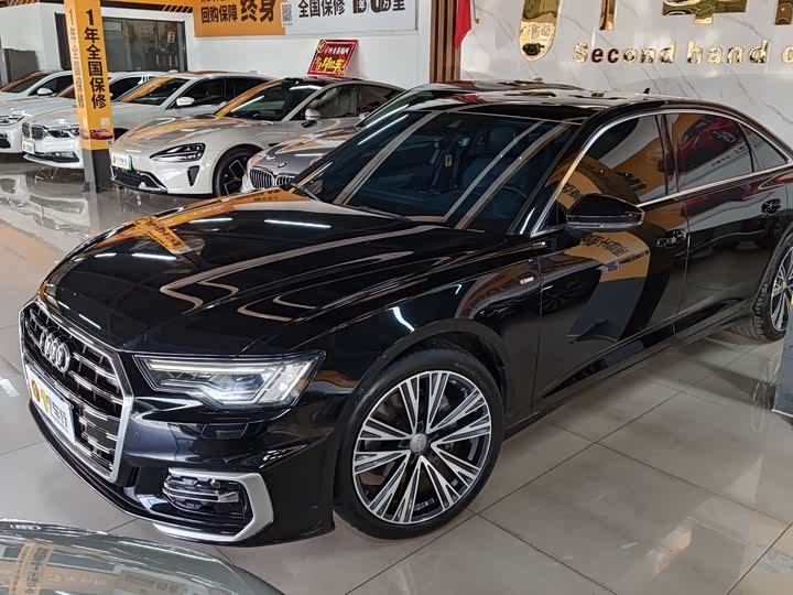 Фото 1 - Audi A6L