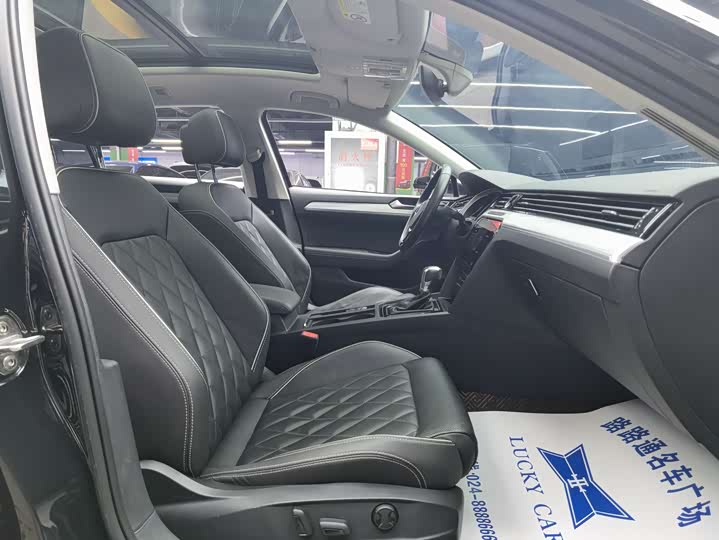 Фото 8 - Volkswagen Magotan GTE Hybrid