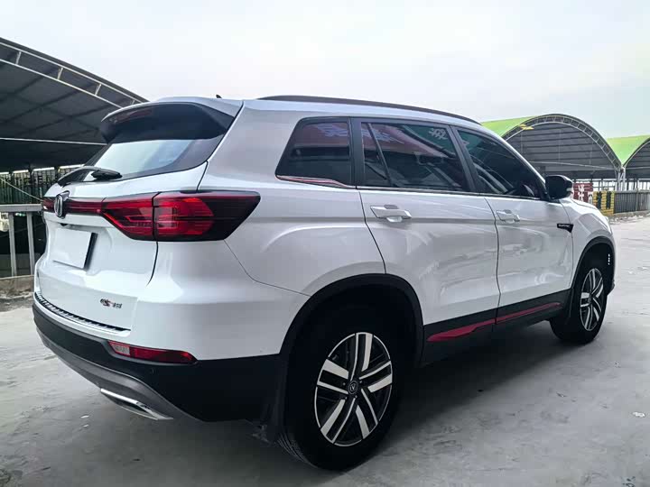 Фото 6 - Changan CS75