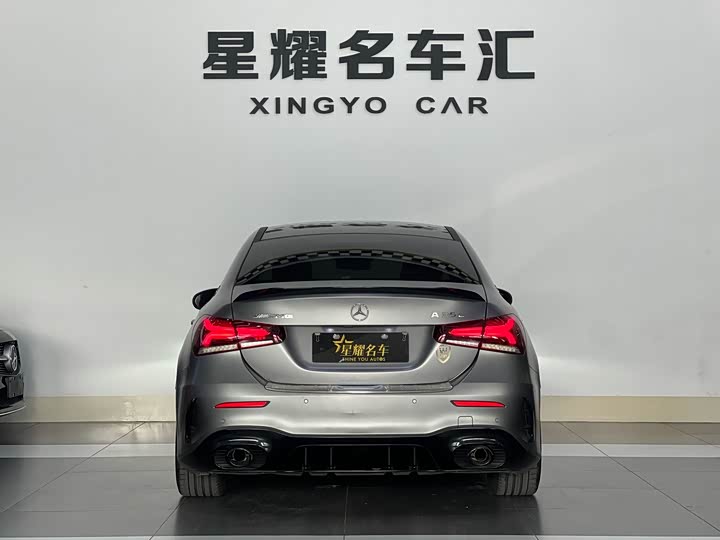 Фото 27 - Mercedes-Benz A-Class AMG