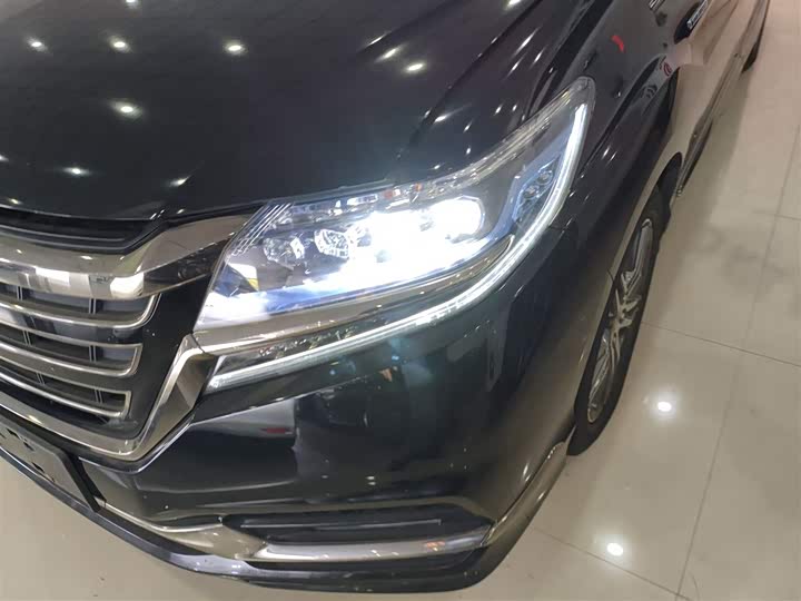 Фото 24 - Honda Elysion