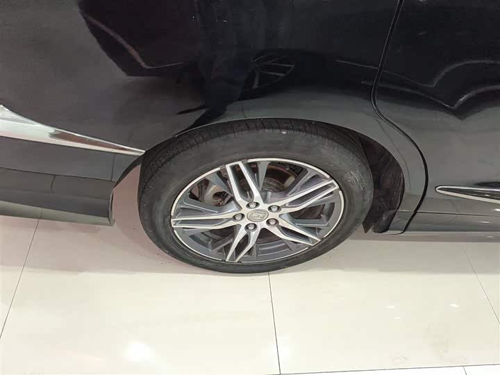 Фото 26 - Honda Elysion