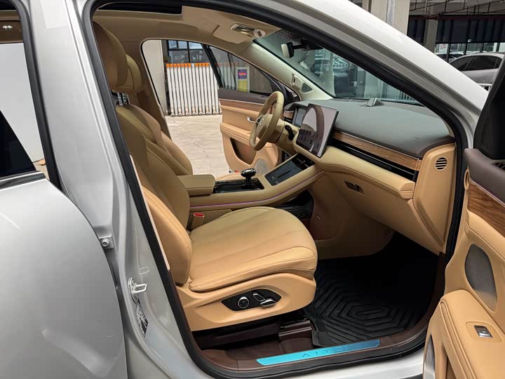 Фото 9 - Aito M7