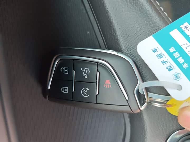 Фото 9 - Cadillac CT4