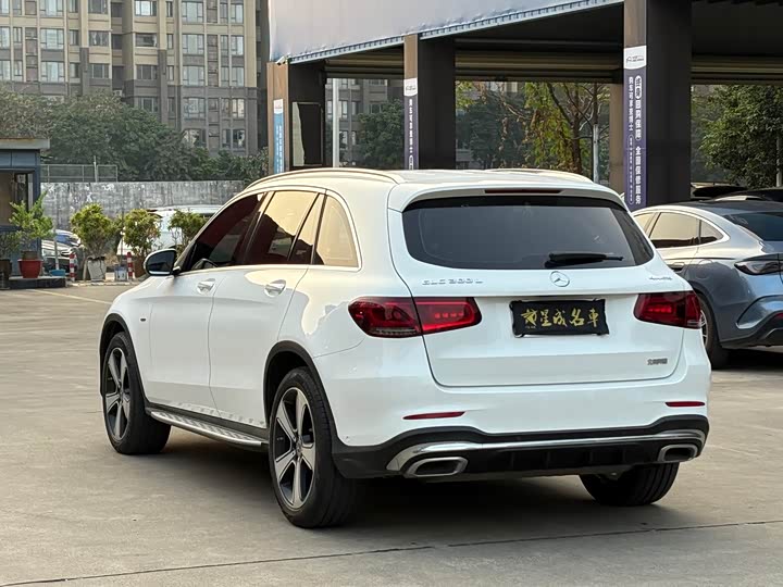 Фото 19 - Mercedes-Benz GLC-Class