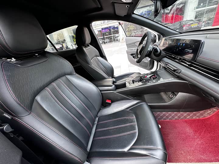 Фото 13 - GAC Trumpchi Empow R