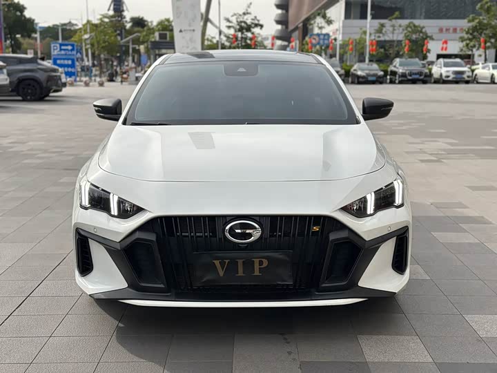 Фото 2 - GAC Trumpchi Empow R
