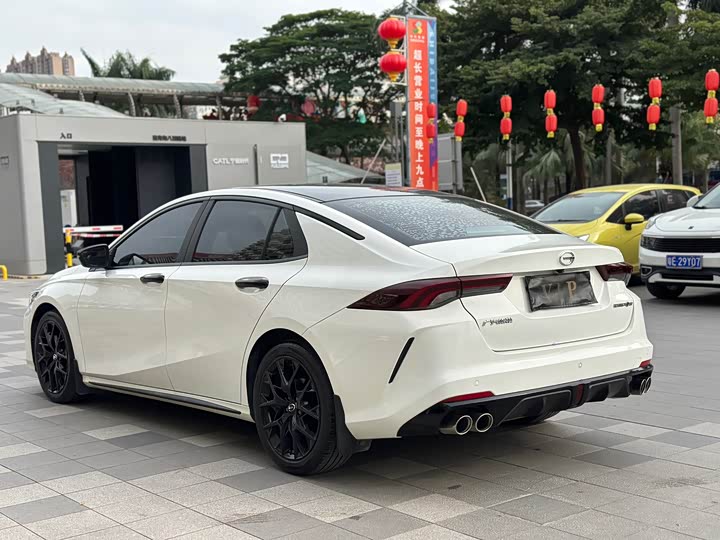 Фото 6 - GAC Trumpchi Empow R