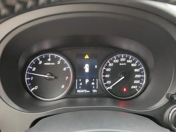 Фото 14 - Mitsubishi Outlander