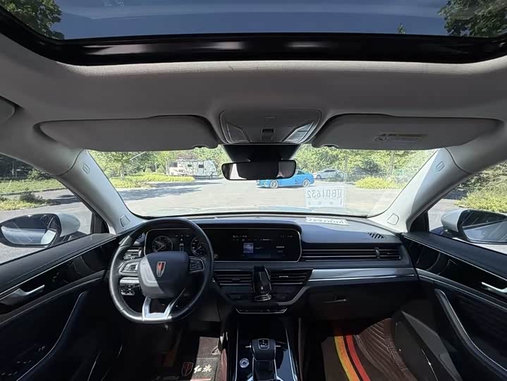 Фото 6 - Hongqi HS5