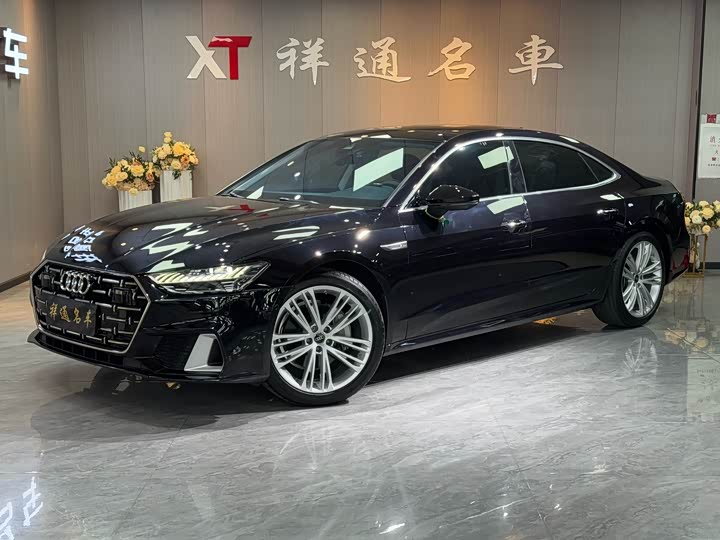 Фото 1 - Audi A7L