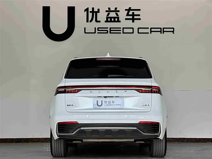 Фото 8 - Geely Monjaro