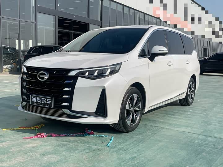 Фото 1 - GAC Trumpchi M6