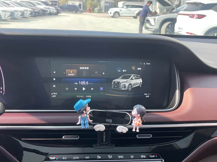 Фото 10 - GAC Trumpchi M6