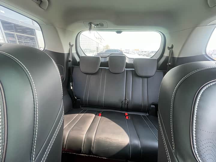 Фото 7 - GAC Trumpchi M6