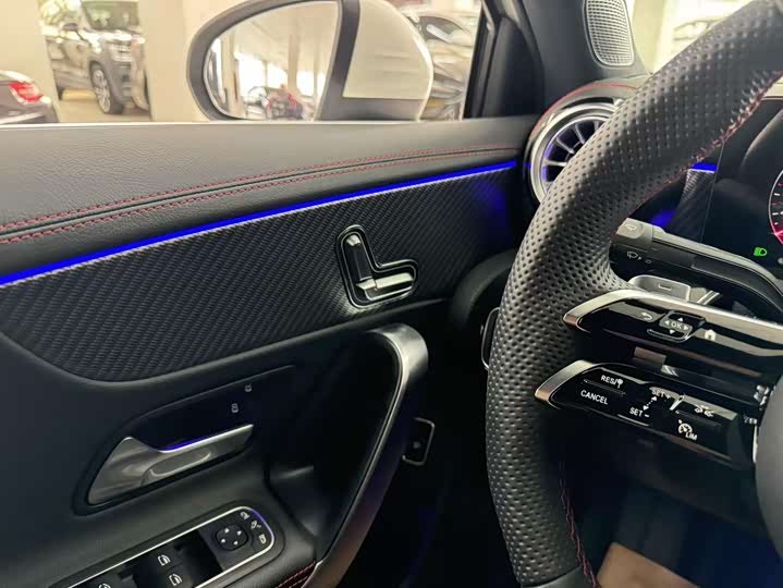 Фото 10 - Mercedes-Benz A-Class